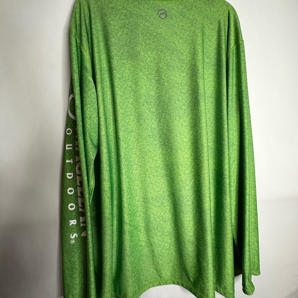 Magellan Outdoors Long Sleeve Tee Green and Blue - Picture 10 of 11